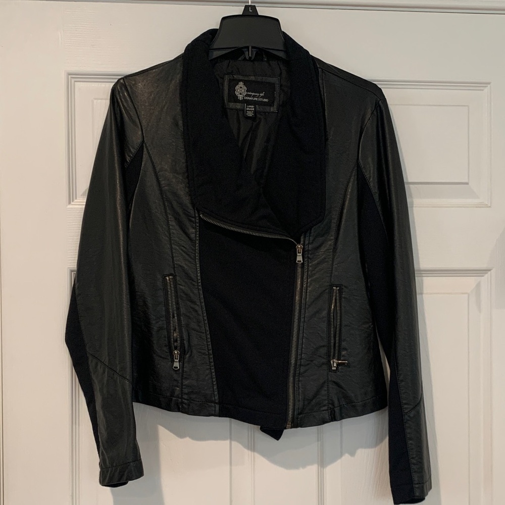 Ladies Faux Leather Side Zip Jacket